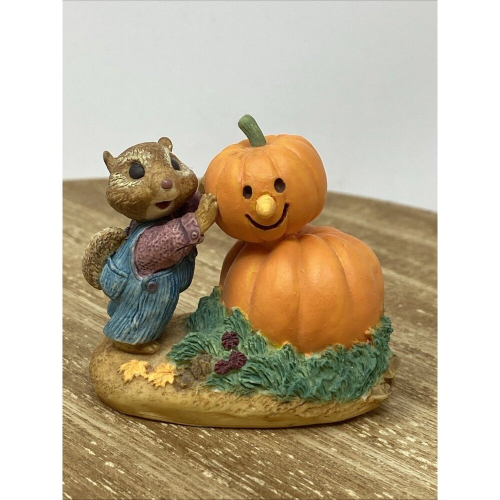 Hallmark 1992 Building a Pumpkin Man Tender Touches Chipmunk Figurine